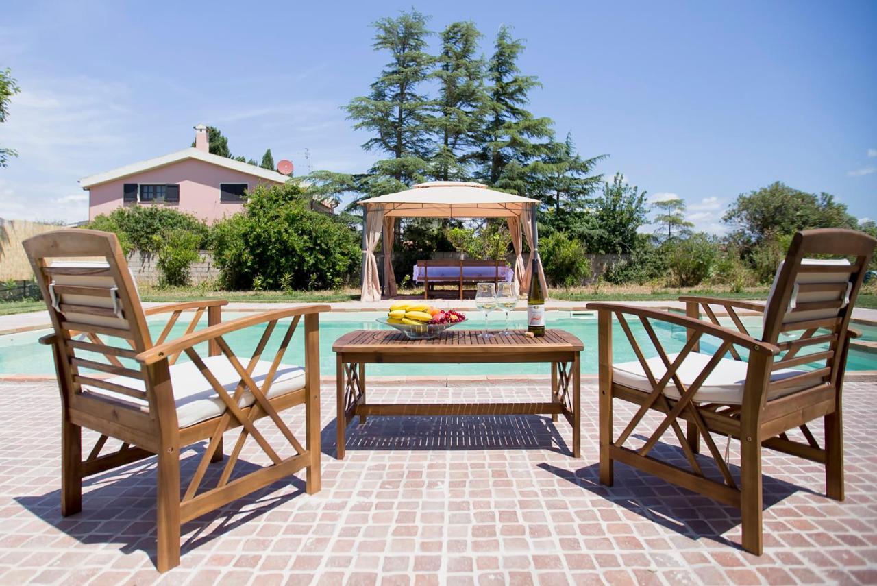 Villa Eugenie Алгеро Екстериор снимка
