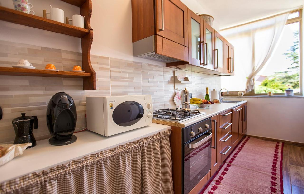 Villa Eugenie Алгеро Екстериор снимка
