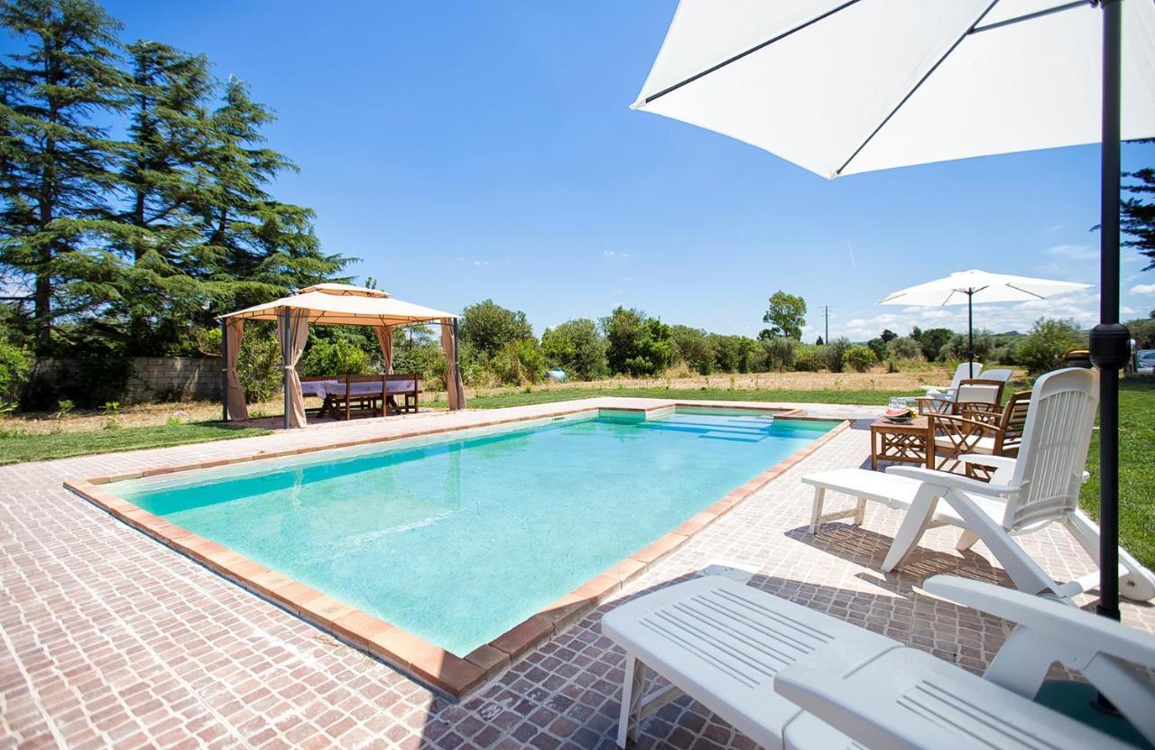 Villa Eugenie Алгеро Екстериор снимка