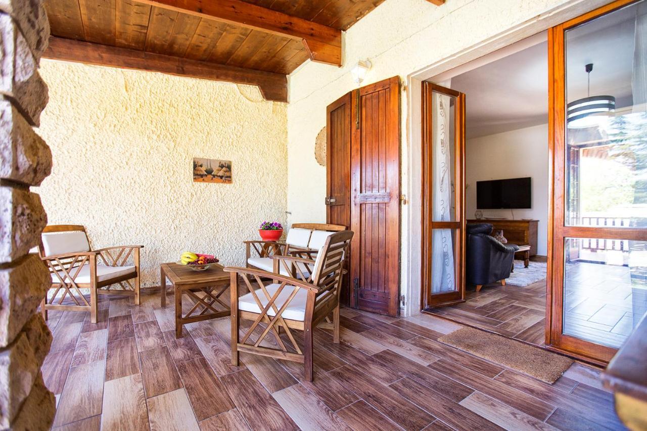 Villa Eugenie Алгеро Екстериор снимка