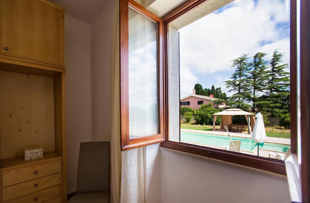 Villa Eugenie Алгеро Екстериор снимка