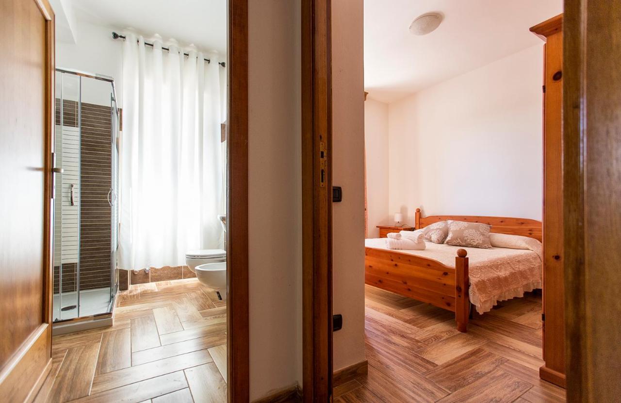 Villa Eugenie Алгеро Екстериор снимка